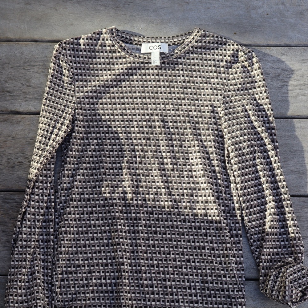 COS Geometric Pattern Soft Long Sleeve